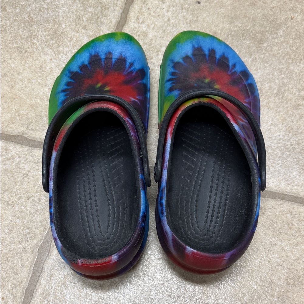 CROCS Vibrant Tie-Dye Mules - Picture 2 of 3